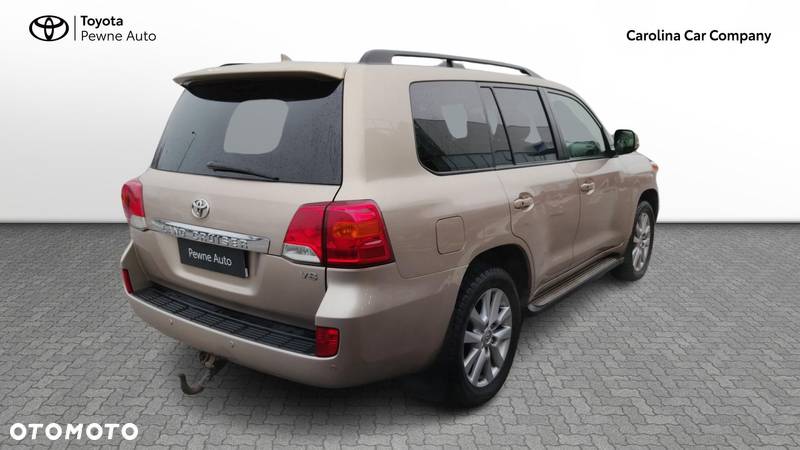 Toyota Land Cruiser - 19