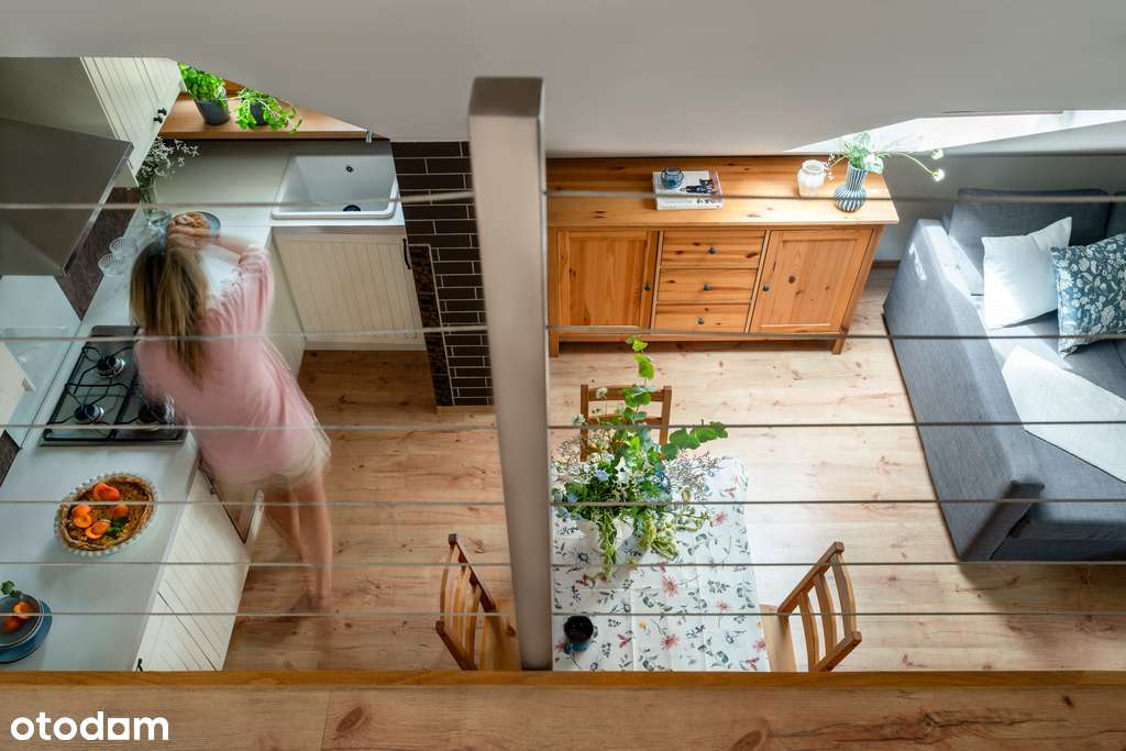 Mieszkanie dwupoziomowe w centrum-0