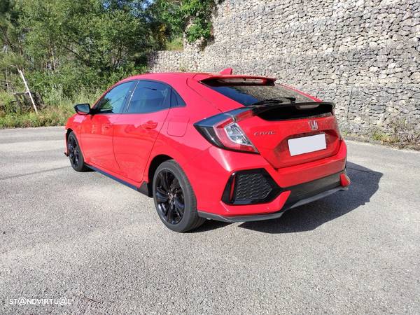 Honda Civic 1.0 i-VTEC Turbo CVT Comfort Sport - 8