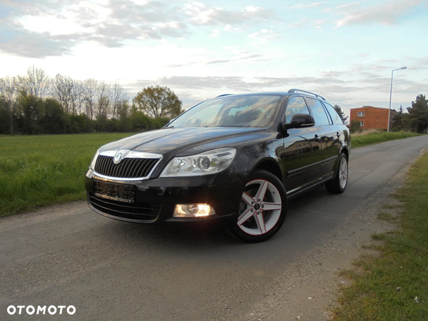 Skoda Octavia 2.0 TDI DPF Elegance - 26