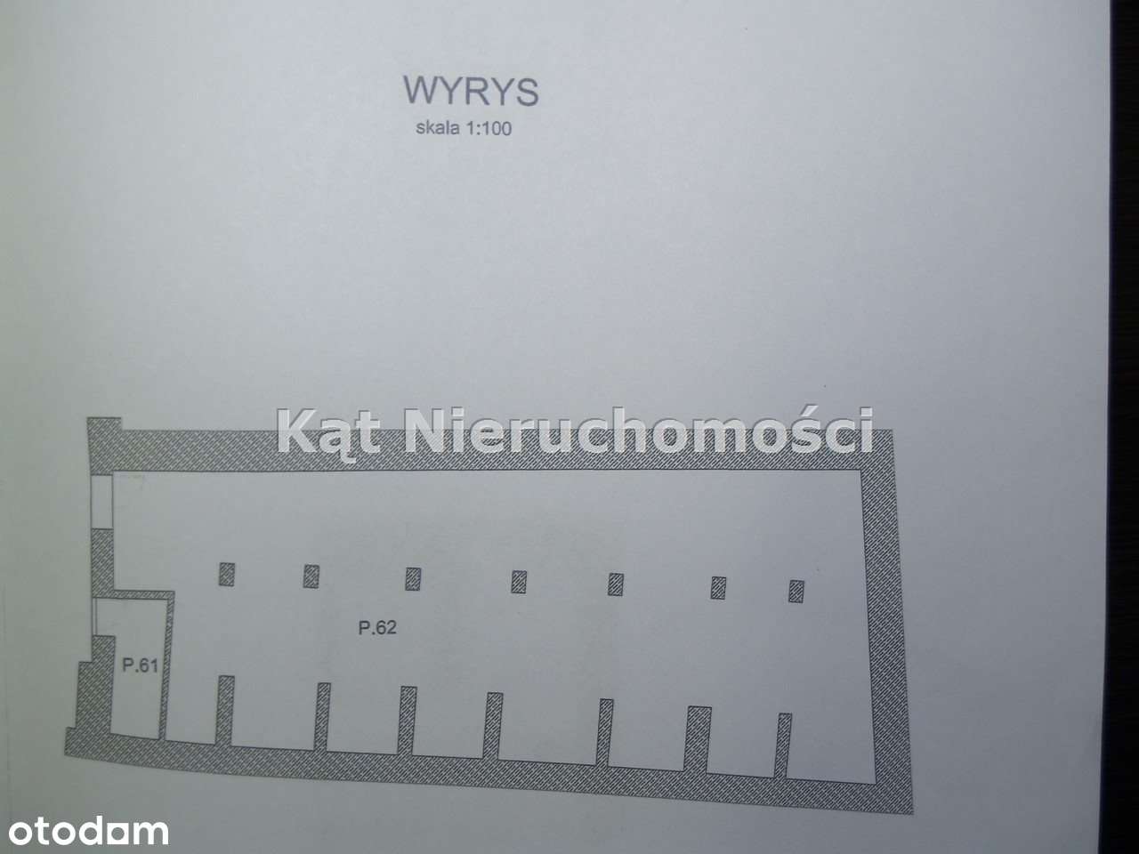 Rynek - piwnice do sprzedania.-2