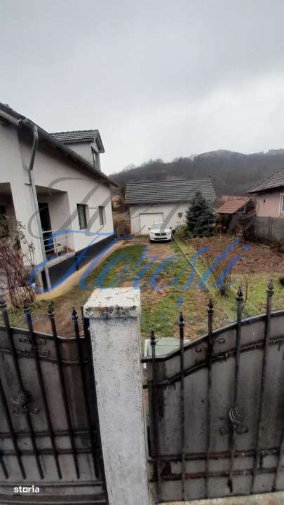 Casa individuala 4 camere 110 mp, garaj 12 mp,2100 mp teren zona Zimbo - Imagine principală: 1/3