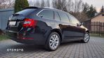 Skoda Octavia Combi 2.0 TDI DSG Ambition - 6