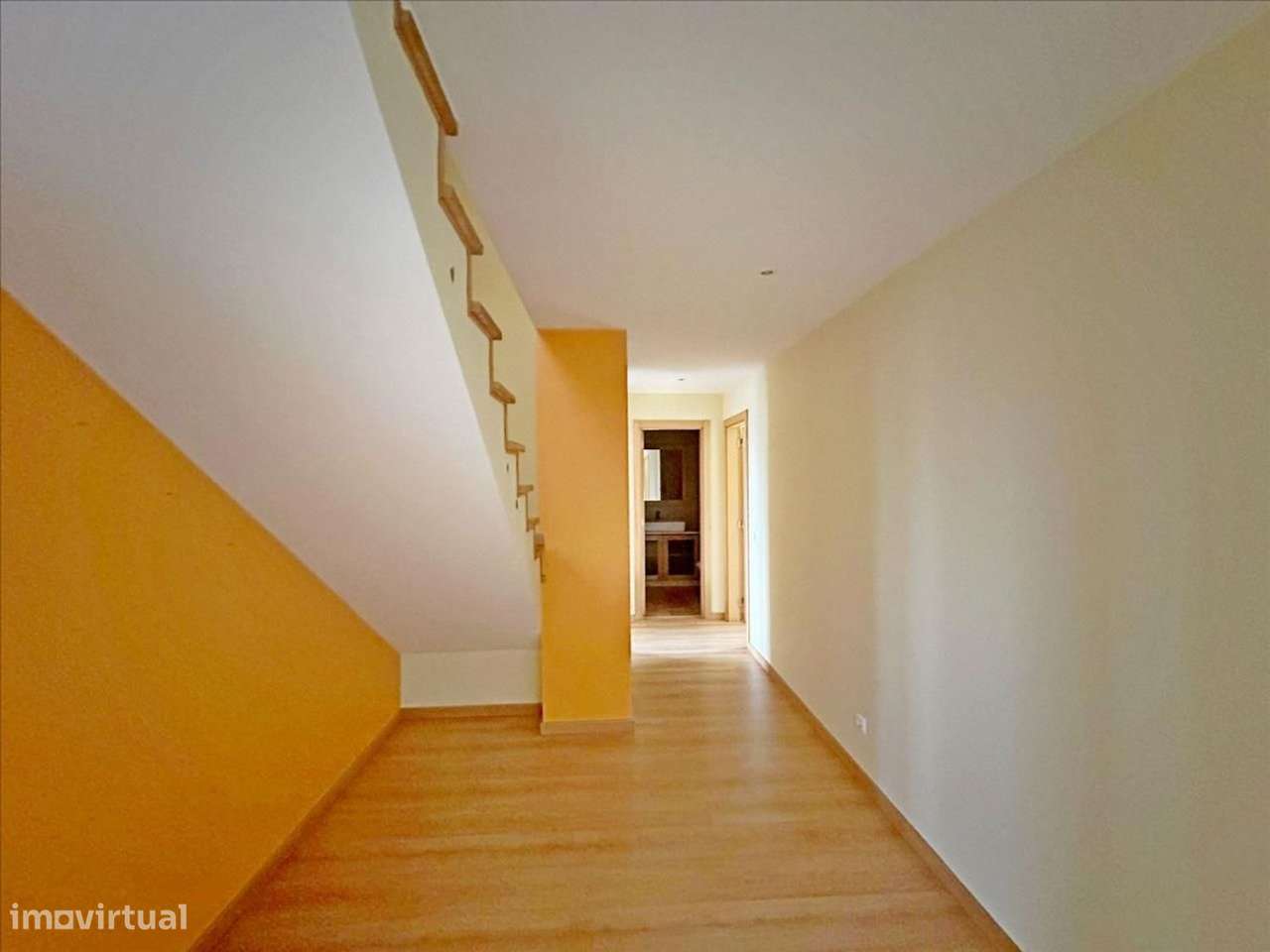 Apartamento T3 Duplex com Vista Mar e Serra na Ericeira - Grande imagem: 4/29