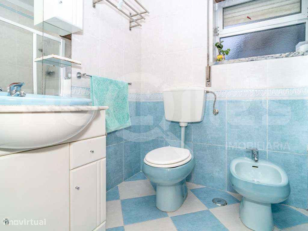 Apartamento T3 | Garagem | Arrumos | Centro Histórico-40