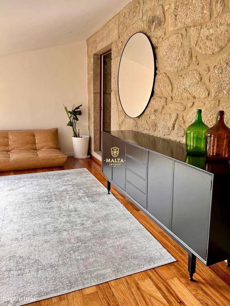 MORADIA EM PEDRA T2 – Charme Antigo com Conforto Moderno-13