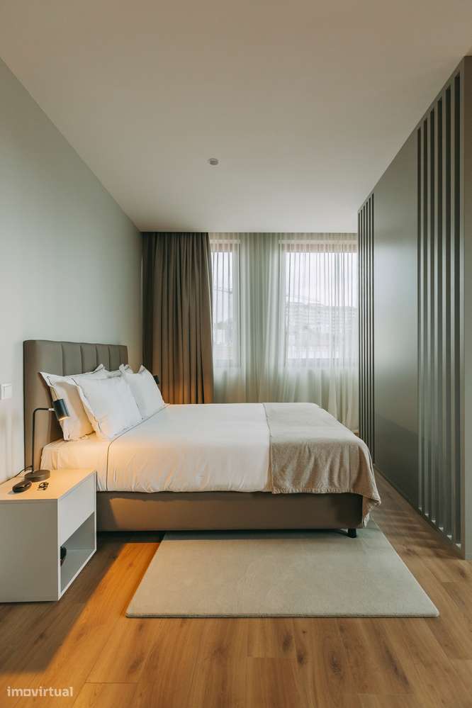 Estúdios modernos totalmente mobilados e equipados, prontos a habitar. - Grande imagem: 4/9