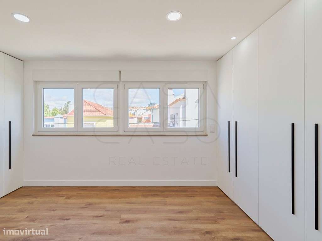 NOVO - Moradia de T4+2 no Bairro da Conceição-24