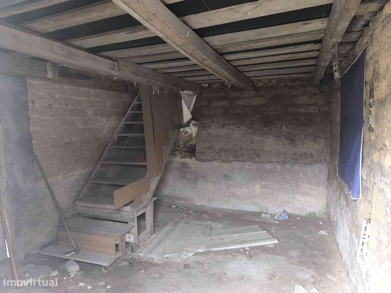 Moradia T5 para Recuperar | Póvoa do Valado – Oliveirinha - Grande imagem: 4/11