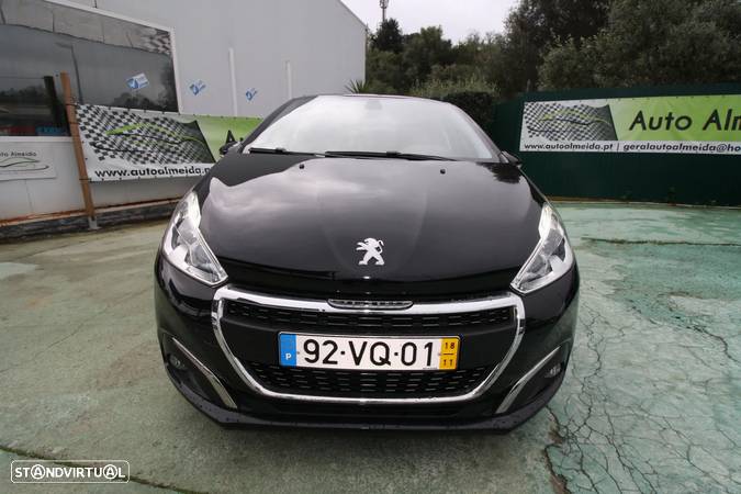 Peugeot 208 1.5 BlueHDi Signature - 4