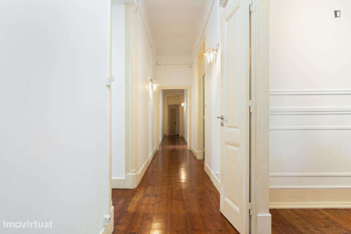 Quarto - localizado em Saldanha Lisbon - Grande imagem: 2/8