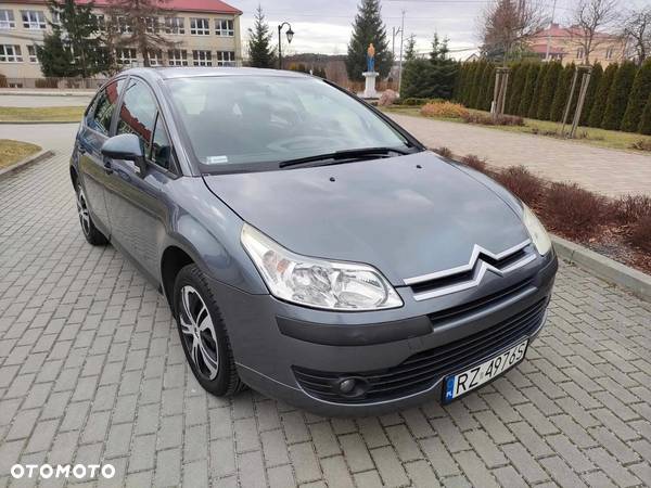 Citroën C4 1.6 HDi Impress - 26