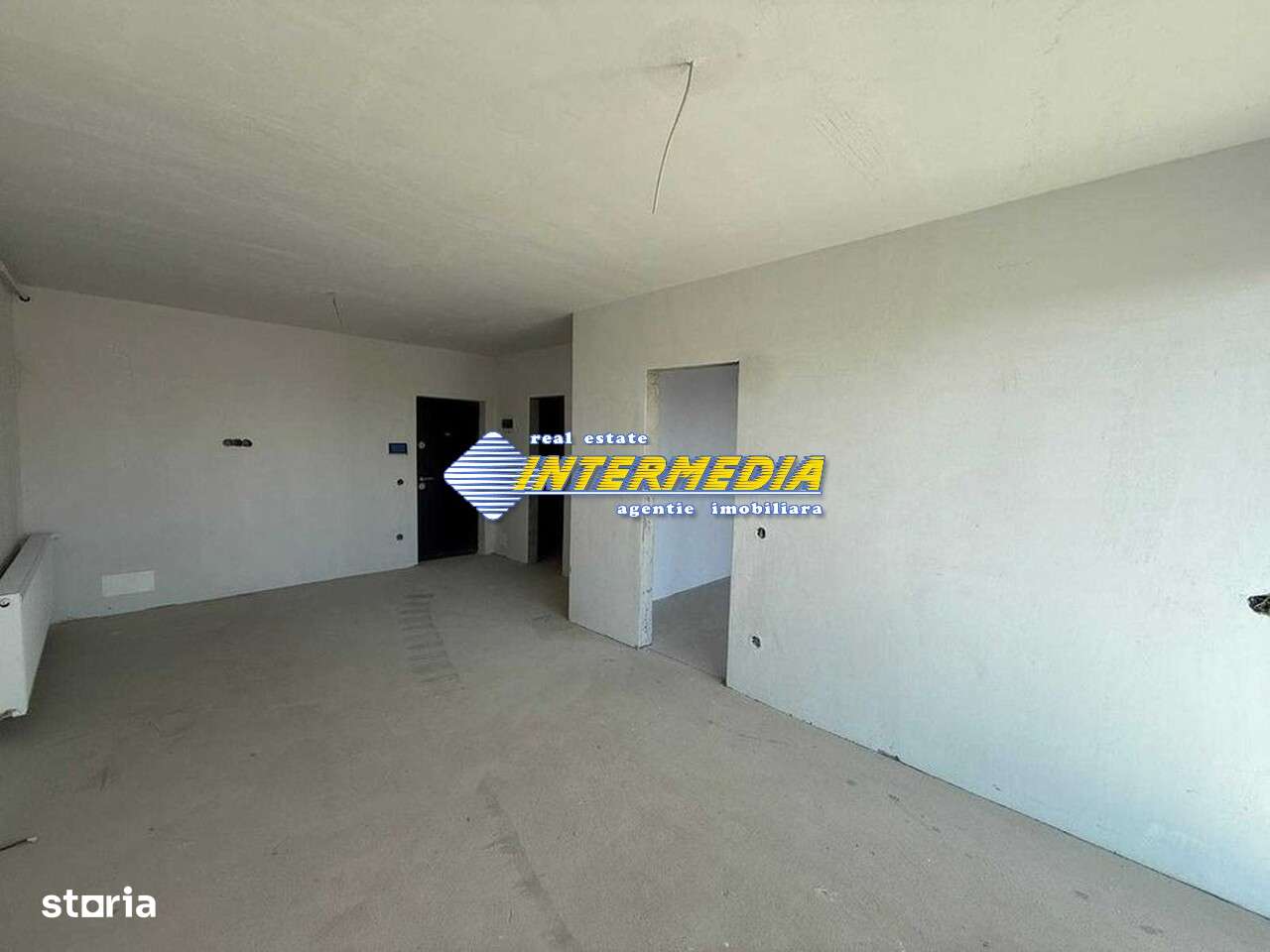 OKAZIE ! Vanzare Apartament 3 camere Bloc Nou loc parcare finisat sau-1