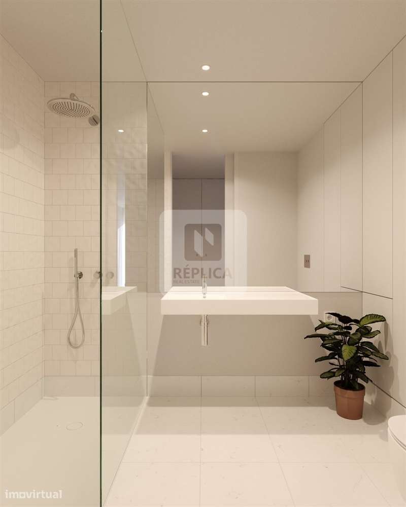 T2 com Varanda  e Garagem próximo à Avenida Fernão Magalhães - Grande imagem: 3/13