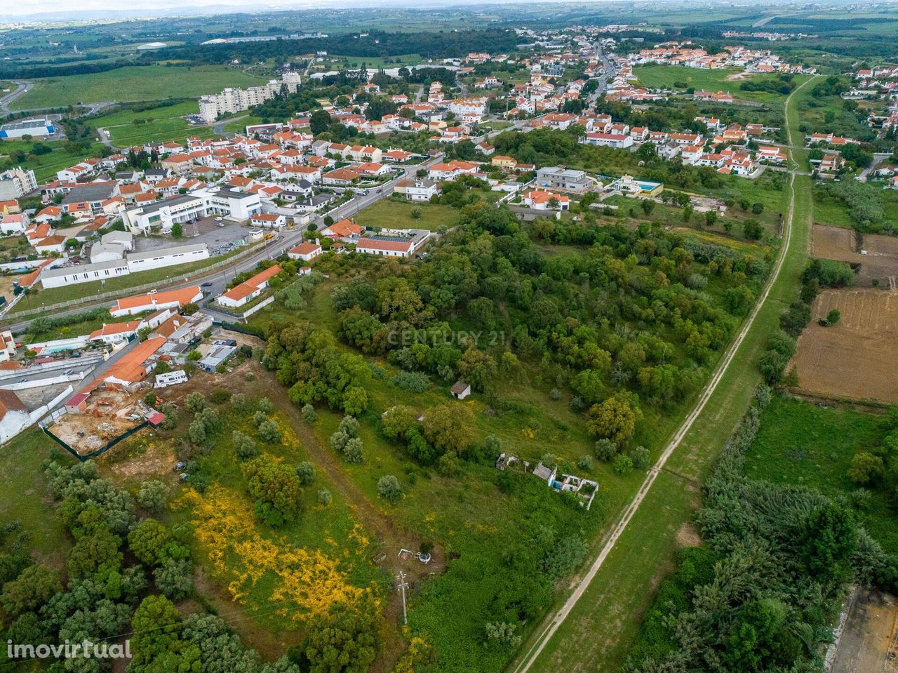 Terreno em Santarém com 15.135 m2 com viabilidade de construção