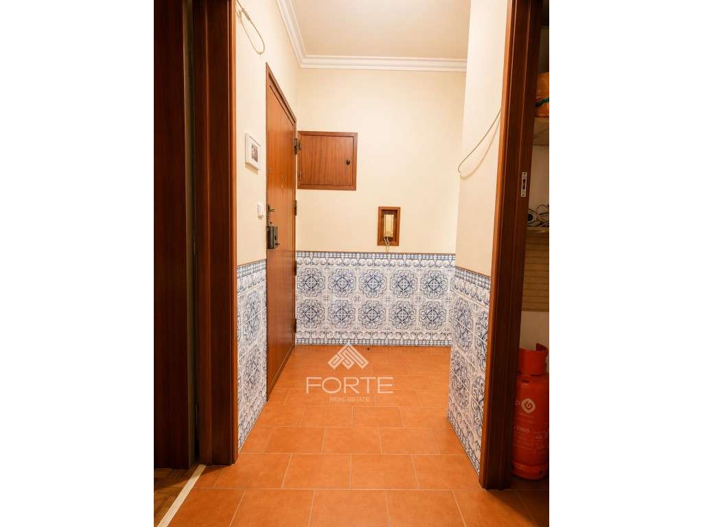 Apartamento T2 - Cacém, Sintra-15