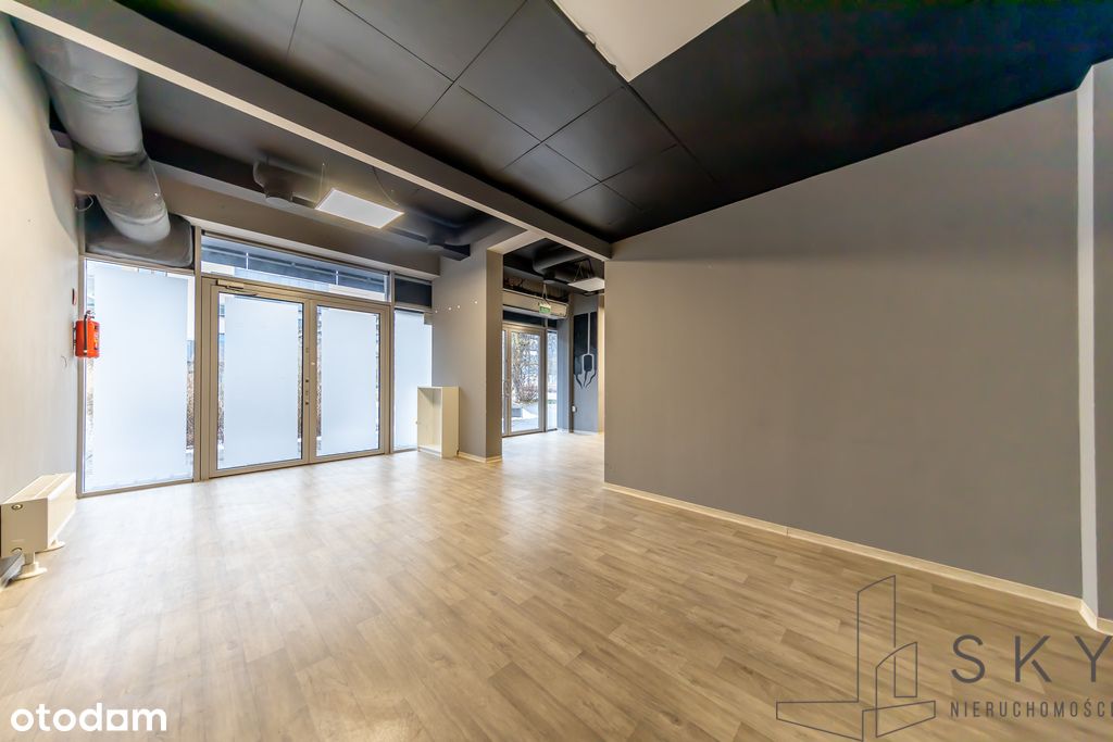 Lokal biurowy/ Witryny /Wykończony/ 148 m2