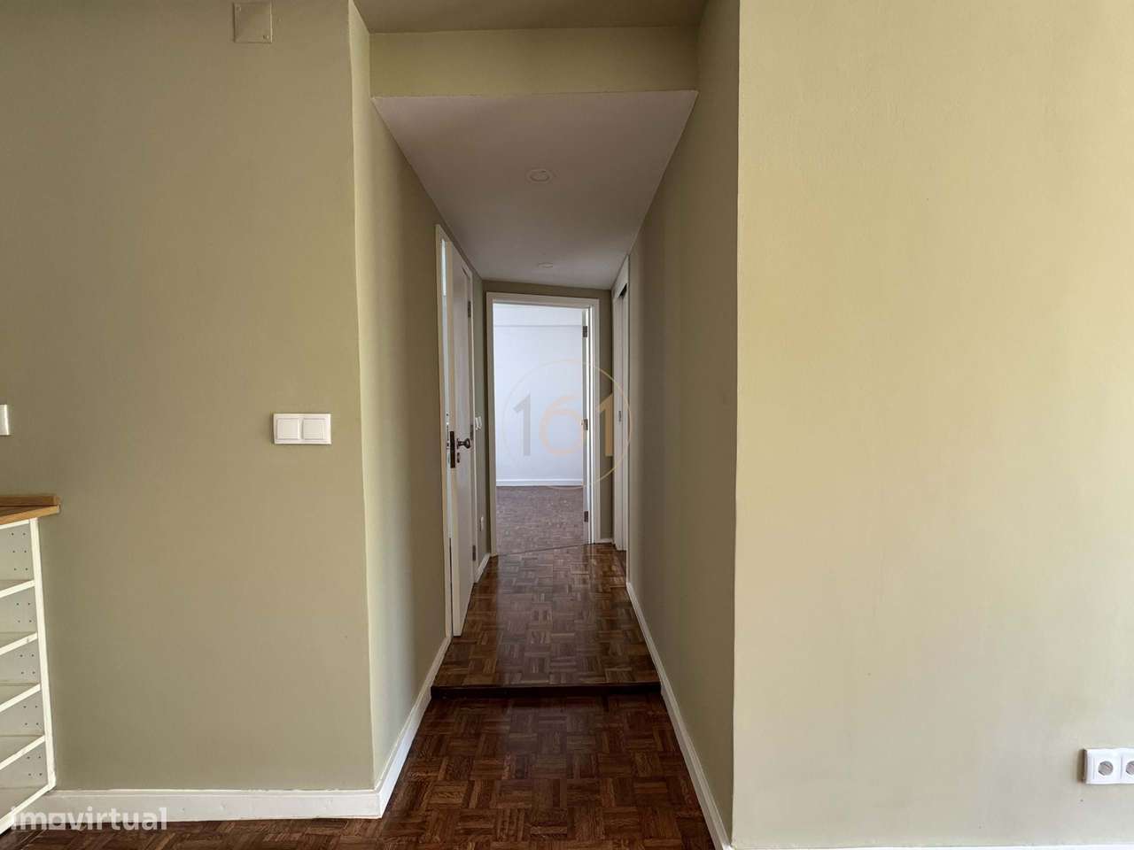 Apartamento T3 com varanda, para venda , no Porto-17