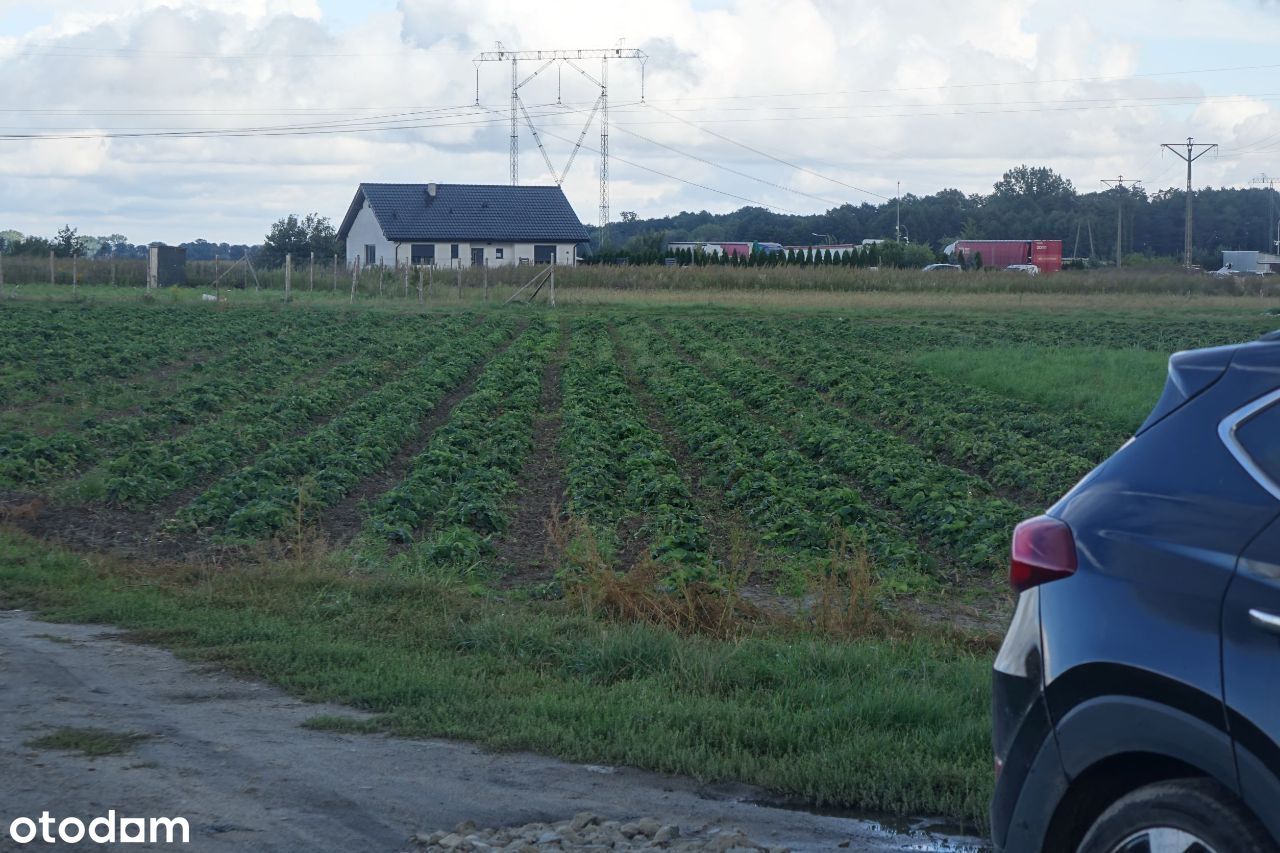 Sprzedam działkę budowlaną w Smolnej koło Oleśnicy