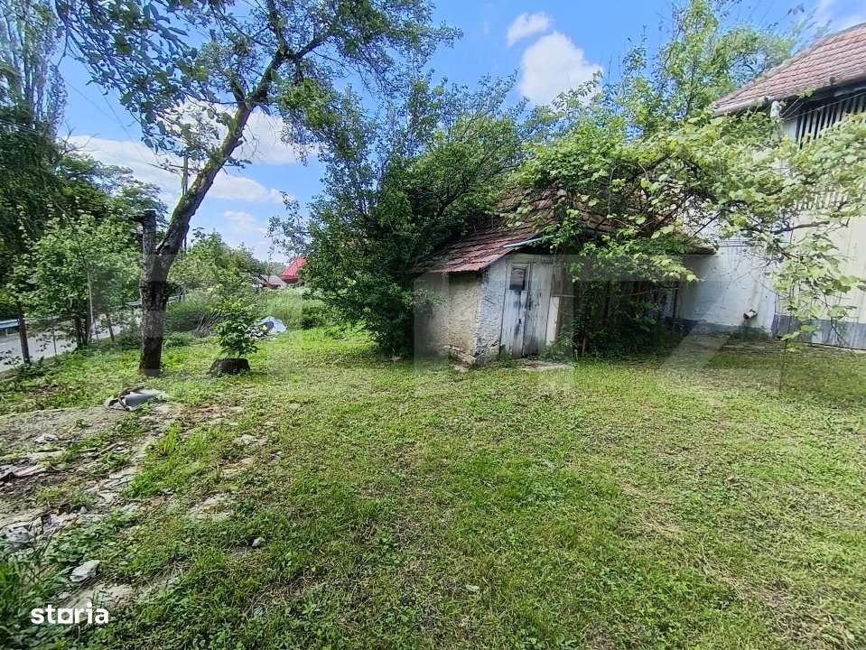 Casa de vanzare, cu 4 camere, 171 mp, zona exterior nord - Imagine principală: 2/19