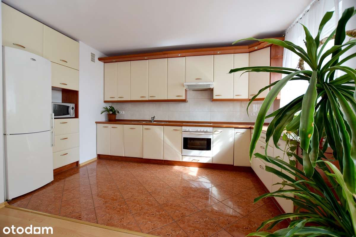 Idealne mieszkanie dla Rodziny-3 sypialnie i obszerny salon z kuchnią-10