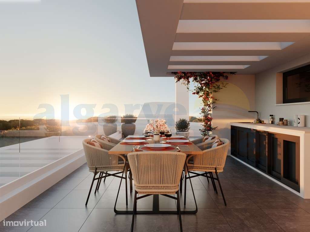 Moradia T4 de Arquitetura Contemporânea com Piscina, Rooftop e Vist...-7