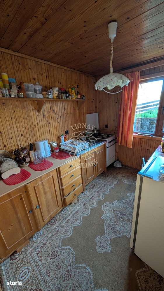 Cabana 110 mp-2 balcoane-teren 900 mp-zona gratar-Piatra Fantanele - Imagine principală: 4/7