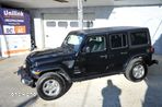 Jeep Wrangler - 11