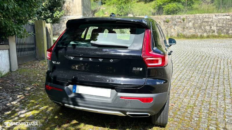 Volvo XC 40 2.0 D3 Inscription - 11