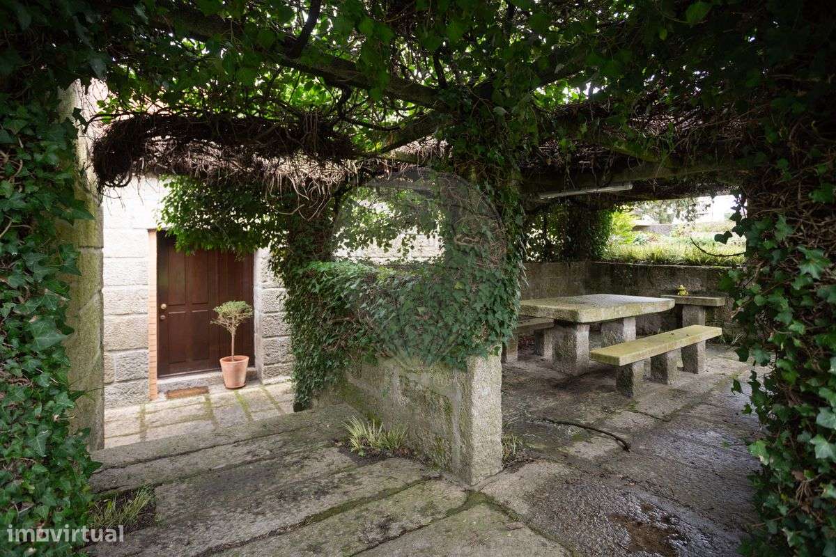 Moradia T7 para venda-22