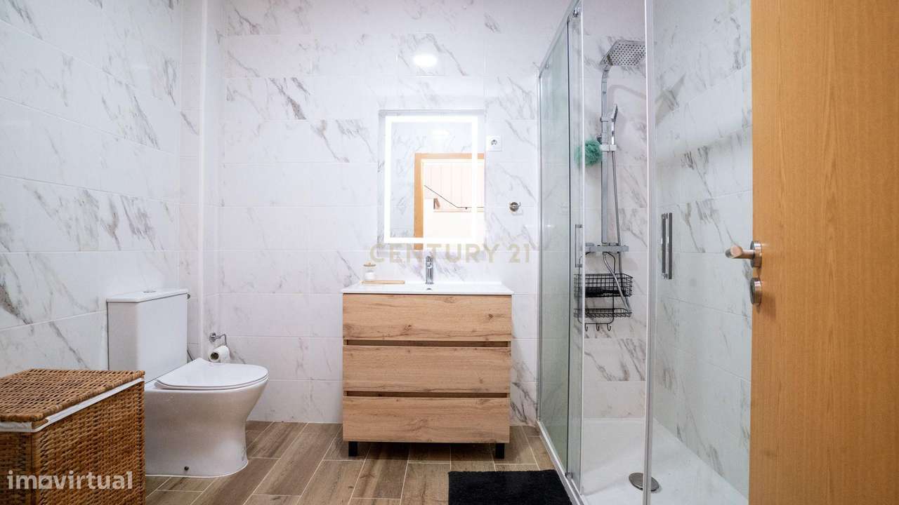 Moradia Renovada em Salvaterra de Magos, Santarém-17