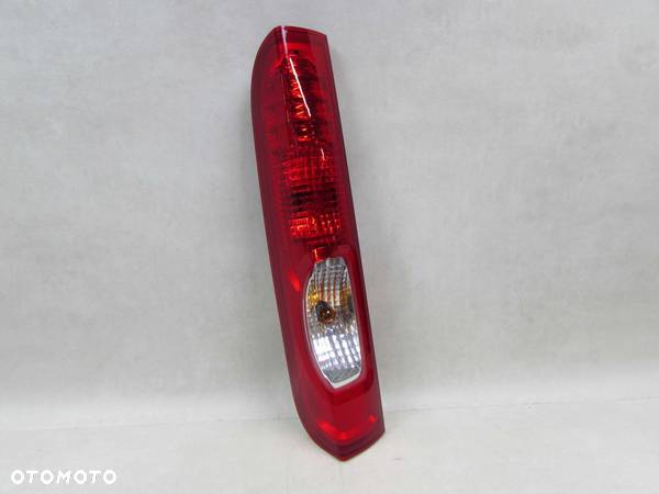 OPEL VIVARO TRAFIC LIFT 06-14 LAMPA LEWY TYL 8200415250 93854431 89316011 EUROPA - 2