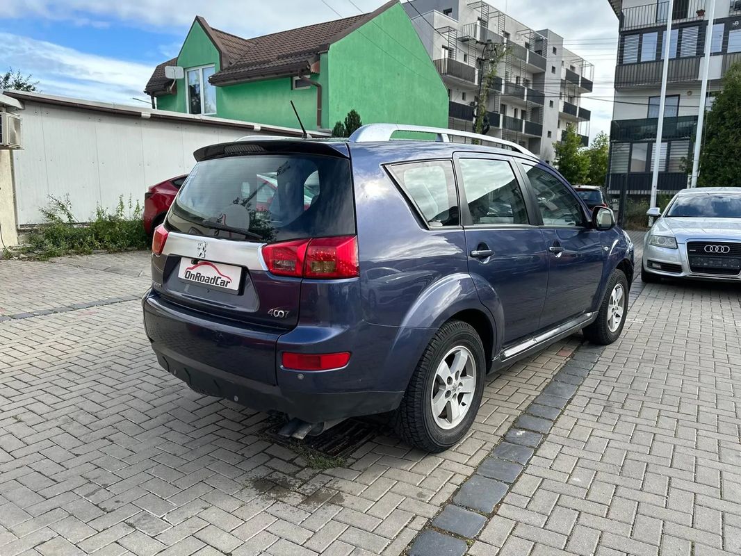 Peugeot 4007 HDI FAP 7-Sitzer Active - 3