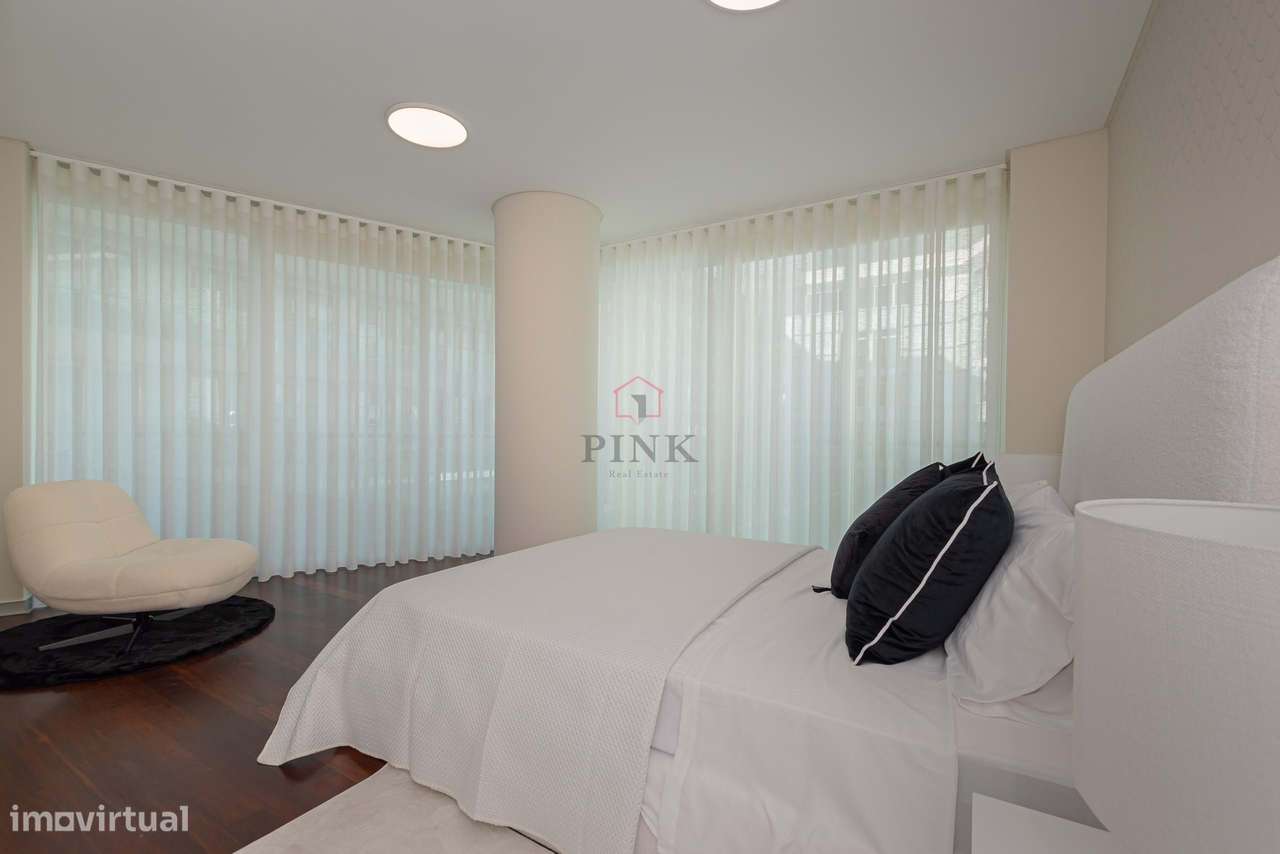 Apartamento Mobilado -  T4 no Plaza Madeira - Funchal-24