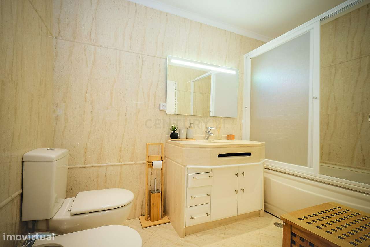 Apartamento T3 em Condomínio Privado no Estoril-21