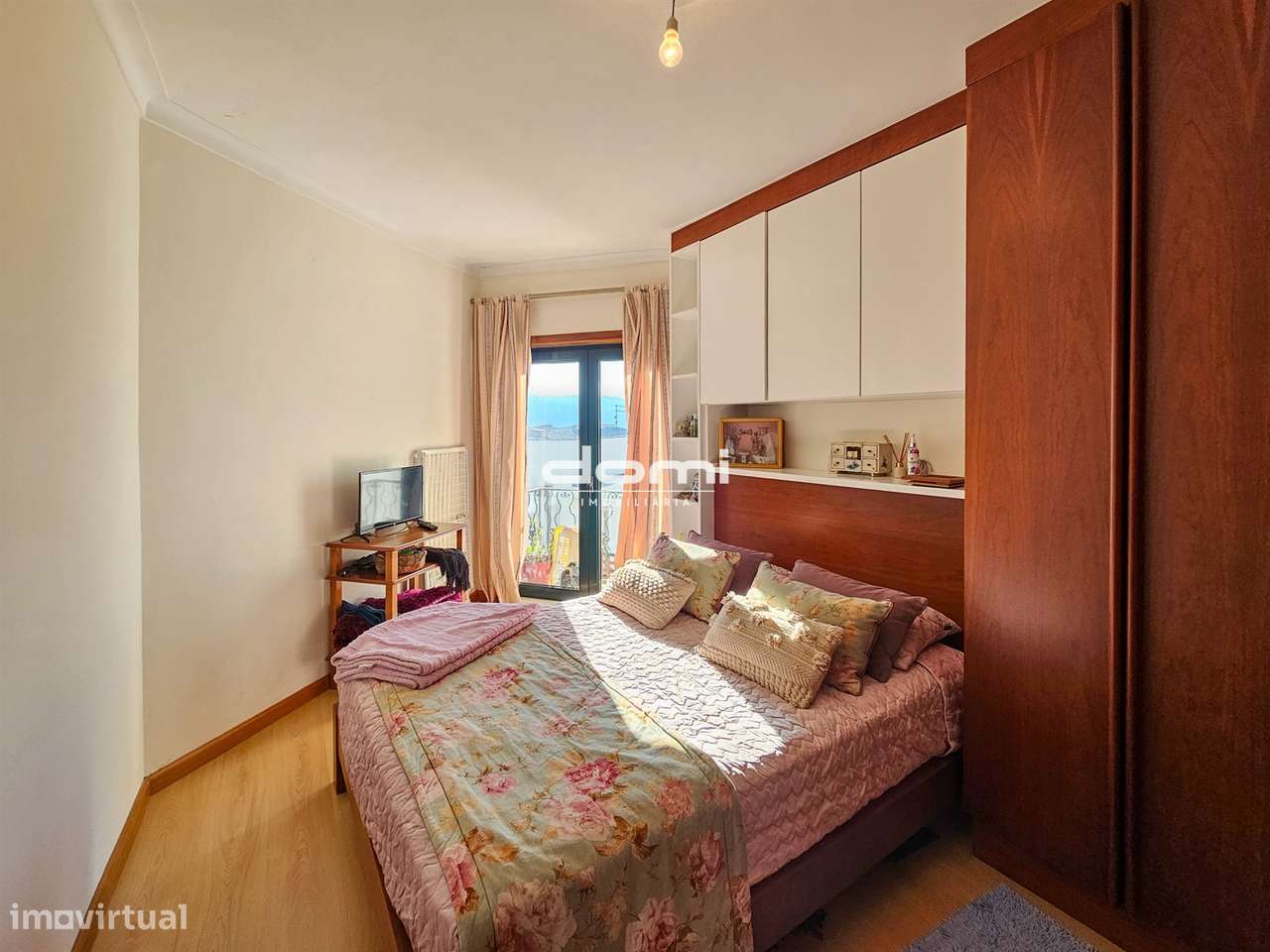 Apartamento T3, sito no centro da cidade de São Pedro do Sul - Grande imagem: 1/12