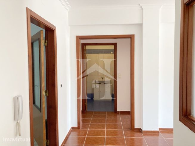 Apartamento T2 a 5 minutos do centro de Leiria-4