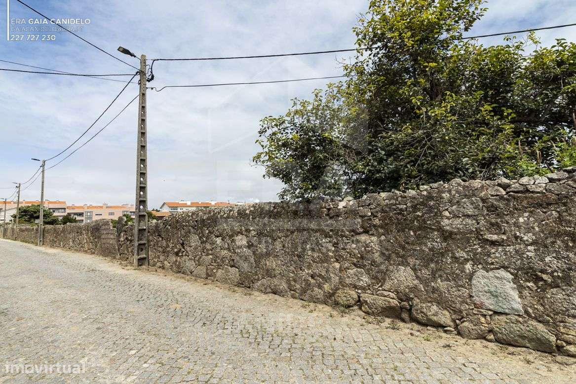 Terreno Loteado com 6.900 m² - Grande imagem: 5/9