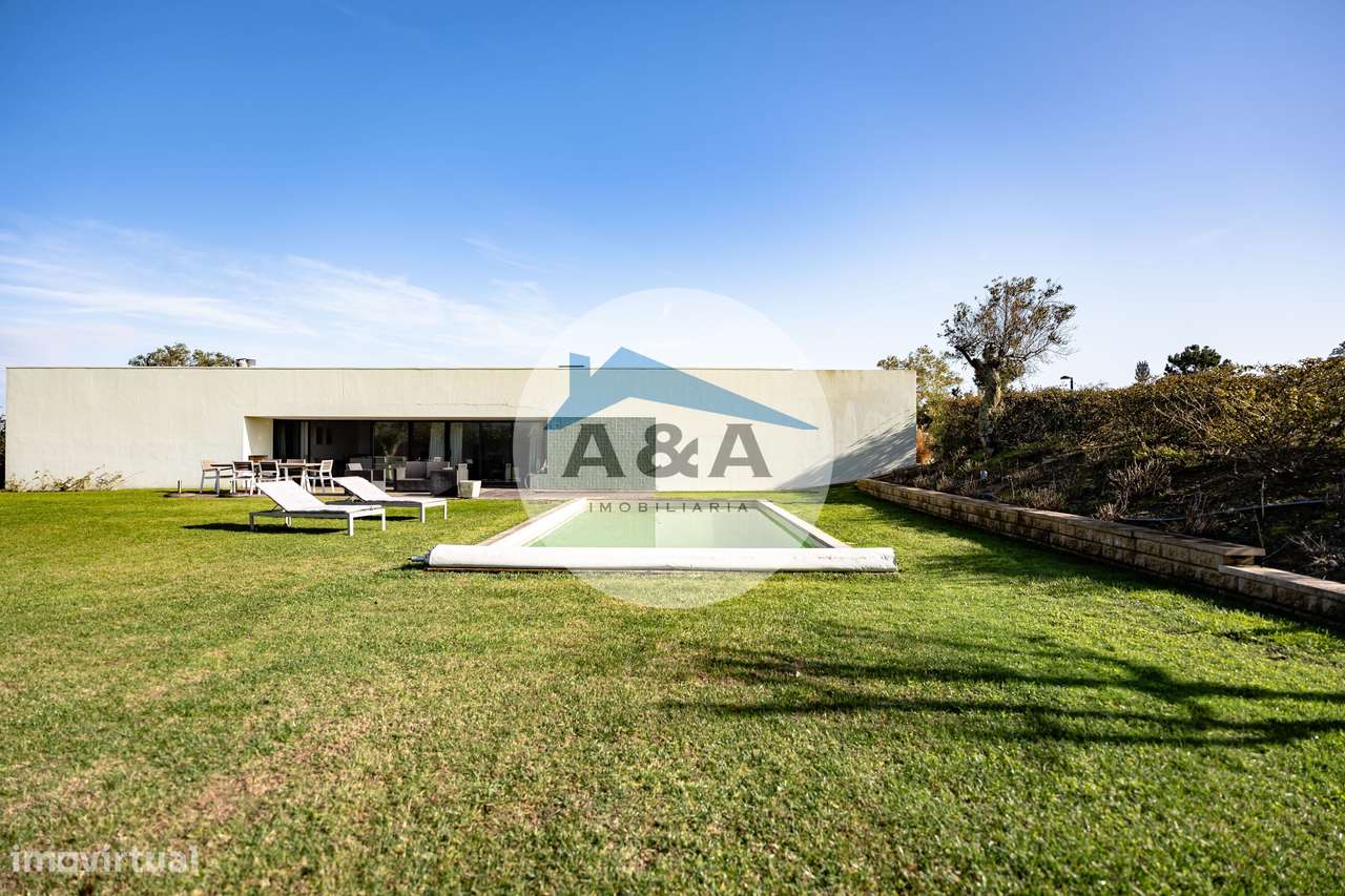 Villa Exclusiva de Arquitetura Contemporânea inserida na Natureza d...-8