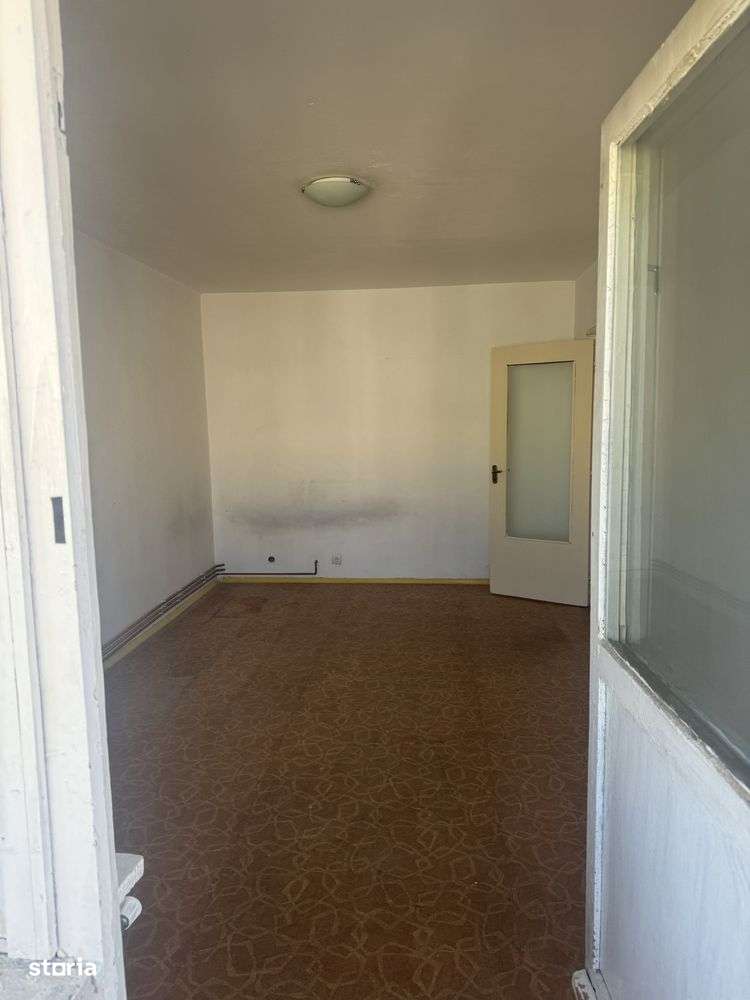 Apartament 4 camere decomandat Scriitorilor - Imagine principală: 3/6