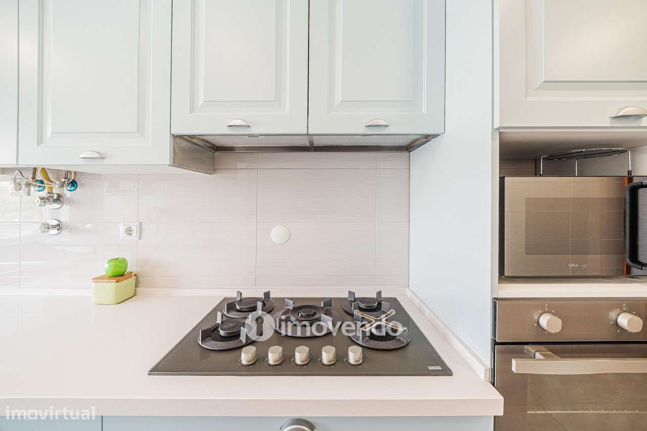 Apartamento T3, com áreas amplas, em Setúbal-17