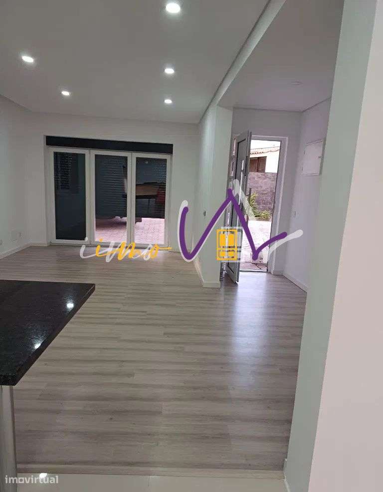 Andar De Moradia Perto Da Praia