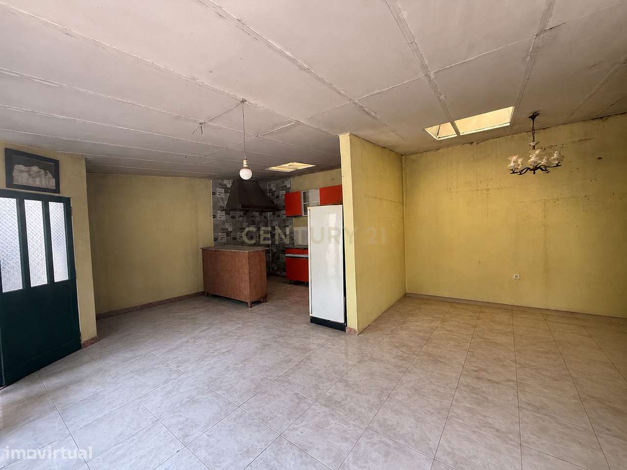 Moradia isolada  T2+2 no centro da Quinta do conde - Excelente oportun-15