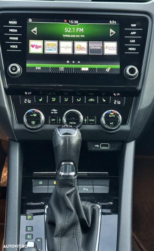 Skoda Octavia Combi Diesel 1.6 TDI DSG Style - 26