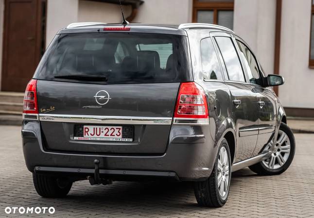 Opel Zafira 1.7 CDTI Cosmo - 21