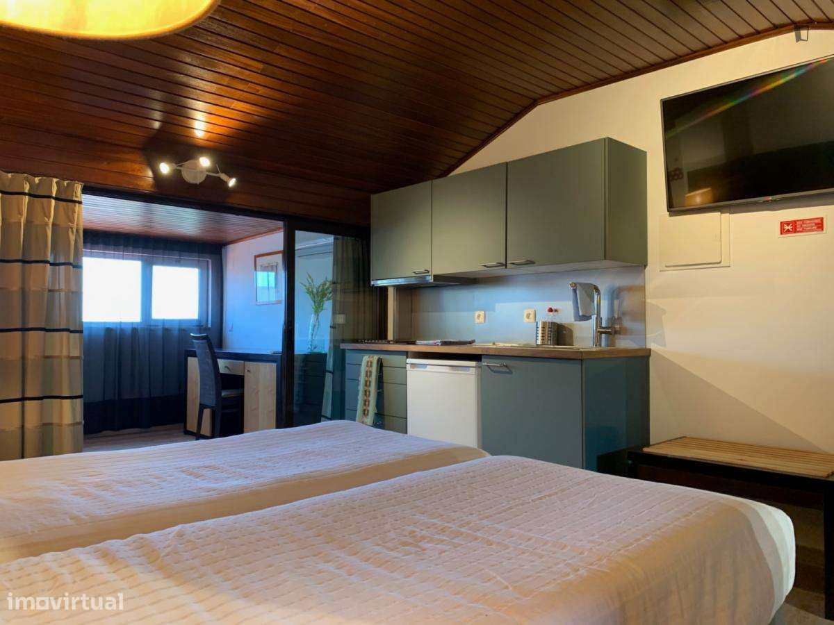 Estúdio - localizado em Lisbon - Grande imagem: 4/8