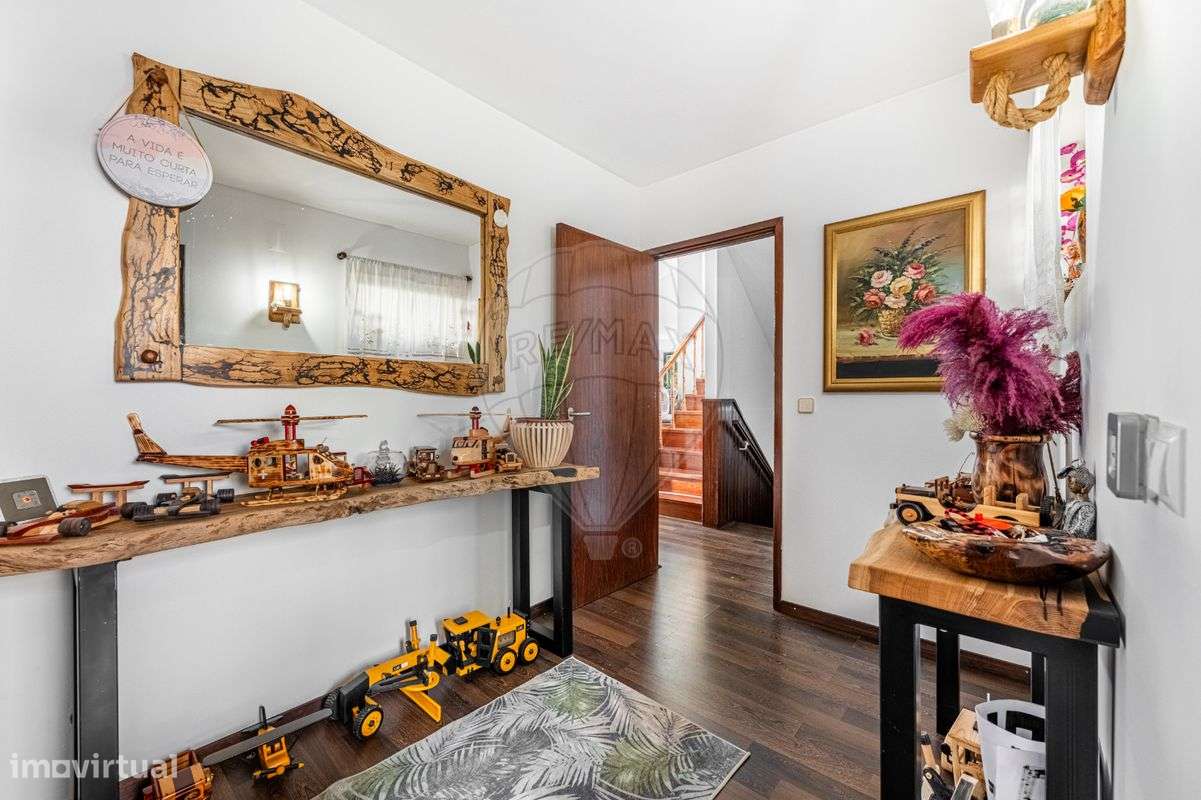 Moradia T6 para venda - Grande imagem: 2/30