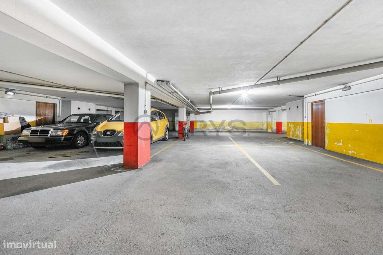 Apartamento T1 em Nogueiró, Braga com Lugar de Garagem-12