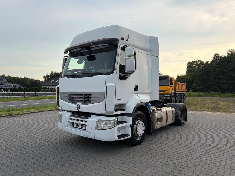 Renault Premium 2011