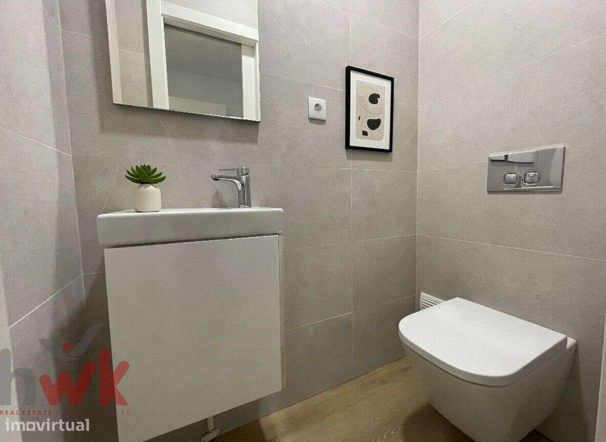 T2 Novo (2025) com 2 Suítes, Terraço e Garagem Box-5